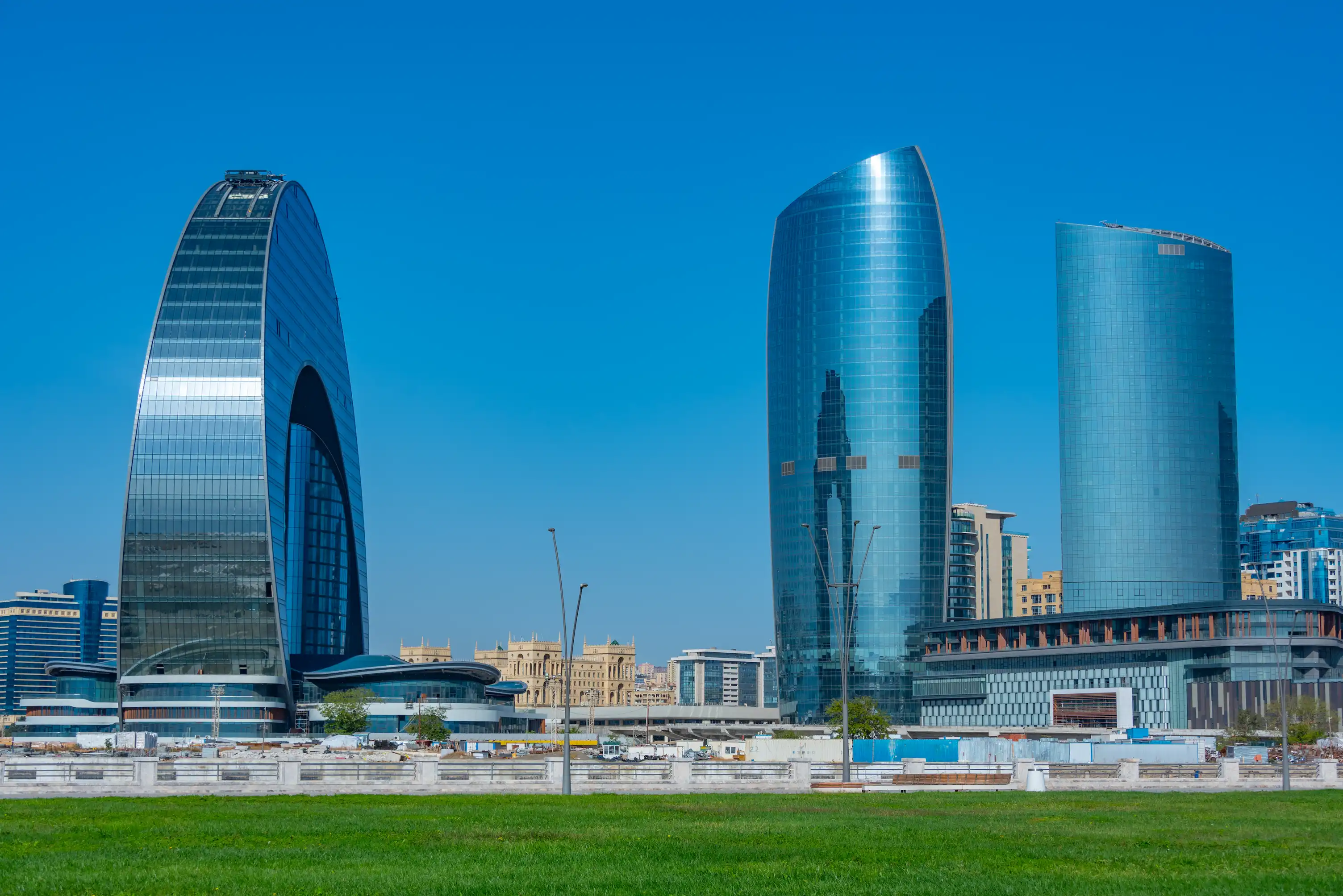 Rising Crescent Mall on the shore of the Caspian Sea in Baku, Azerbaijan, on a sunny day.