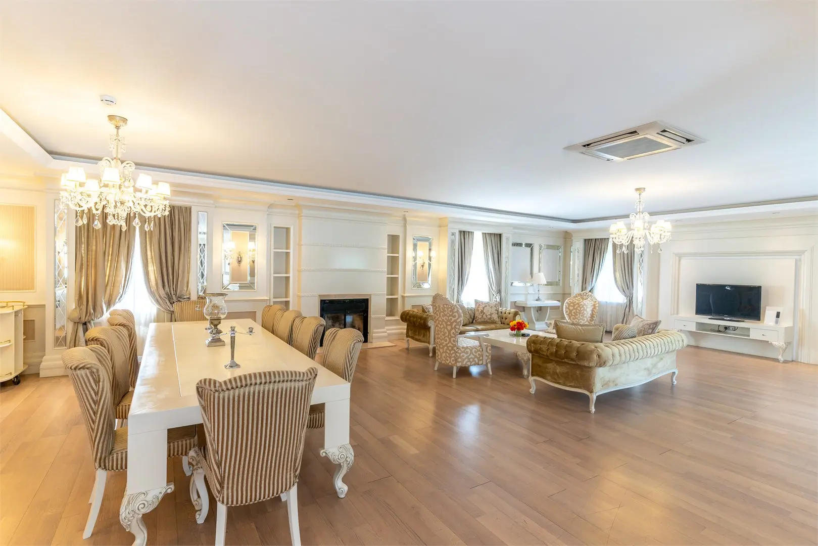VIP‑коттедж с четырьмя спальнями в отеле Qafqaz Riverside Resort.
